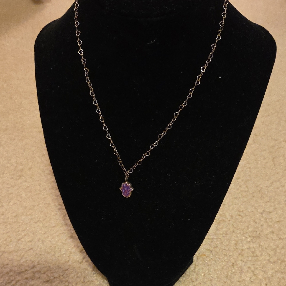 925 Elegant Silver Necklace with Purple Hamza Pendant